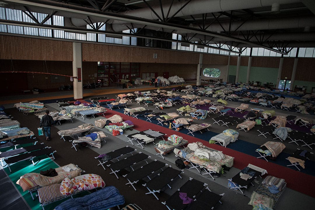 2015年9月24日，柏林，德國的非政府組織於奧林匹亞體育場內設立緊急難民營，以供來自伊拉克、敘利亞，巴基斯坦等地區的難民入住。攝：Ashley Gilbertson / VII Photo for UNICEF