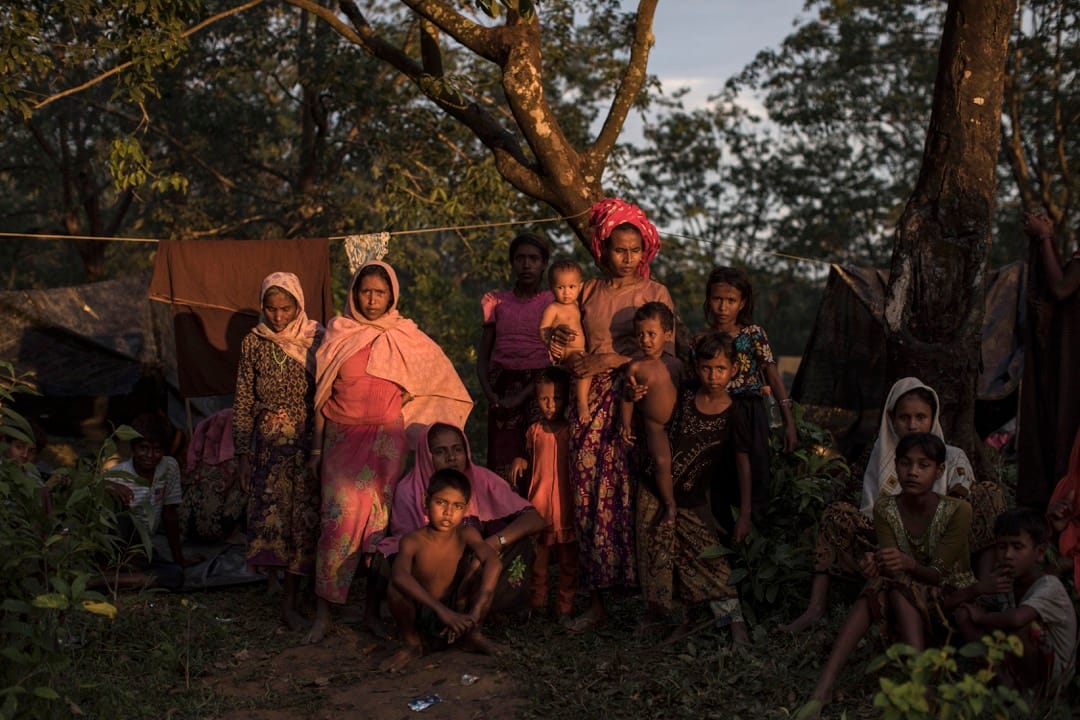 2017年9月8日，一个罗兴亚族穆斯林家庭刚从缅甸越过边境到孟加拉。