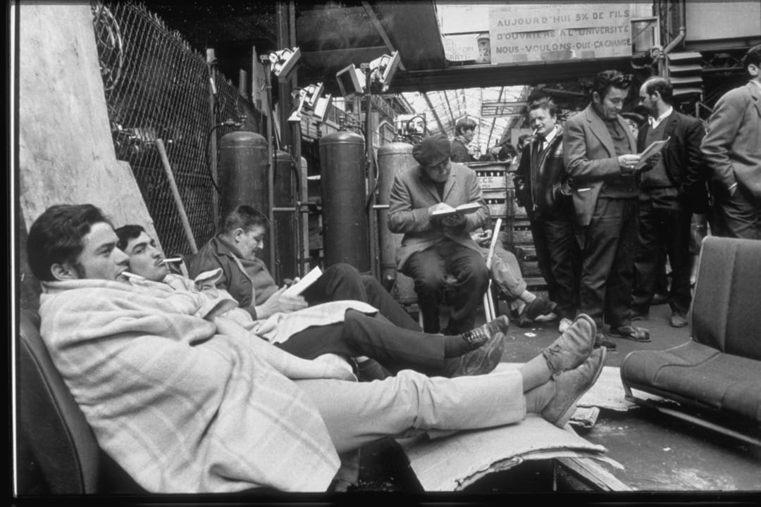 5月22日,法国「五月风暴」,参与罢工的工人占领了雷诺车厂。