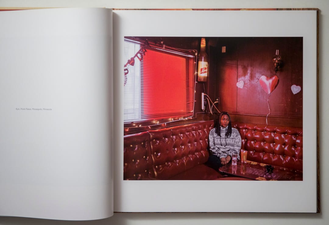 Alec Soth《Sleeping by the Mississippi》