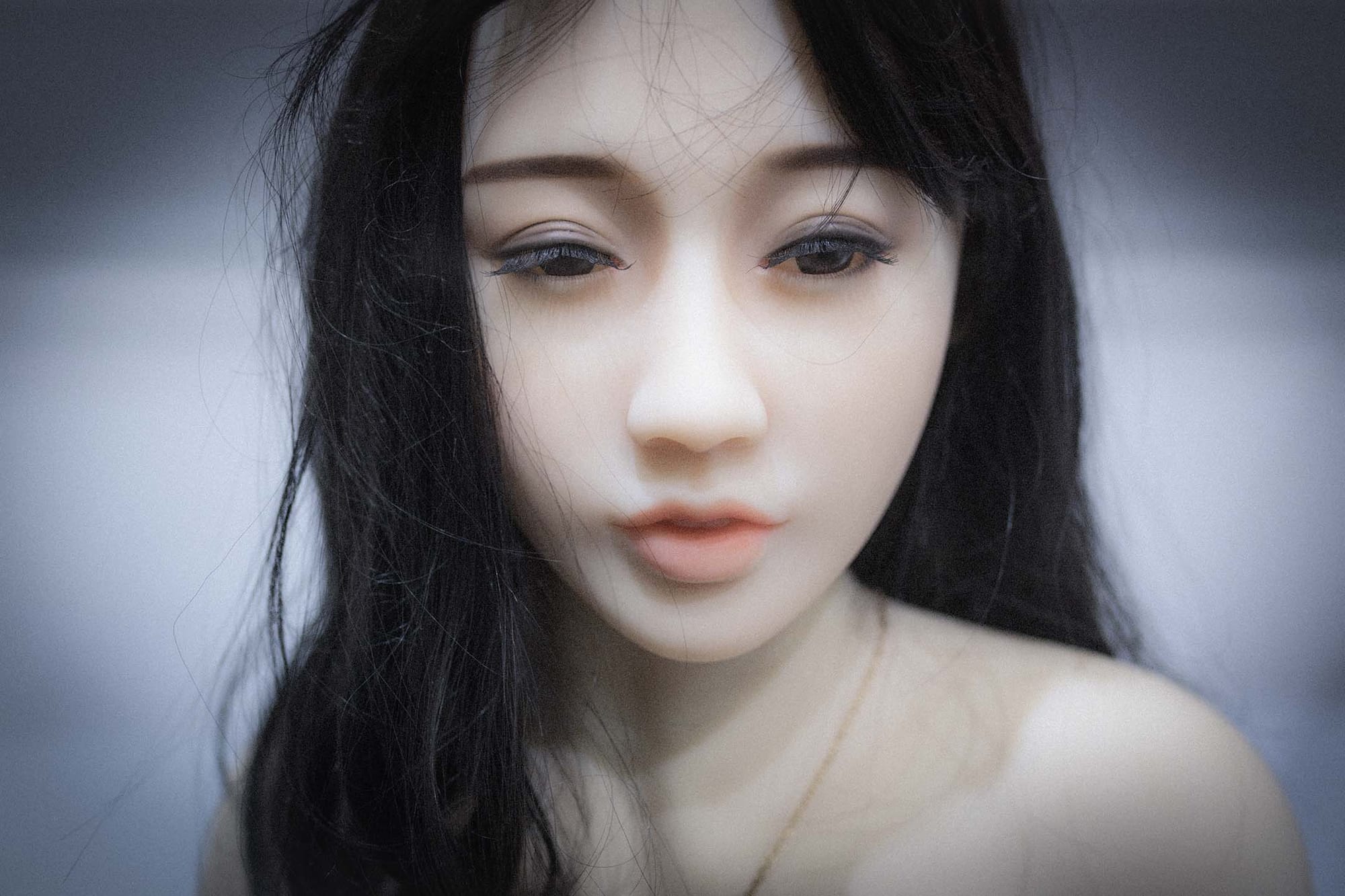 《解救寂寞：造個「人」來愛》。