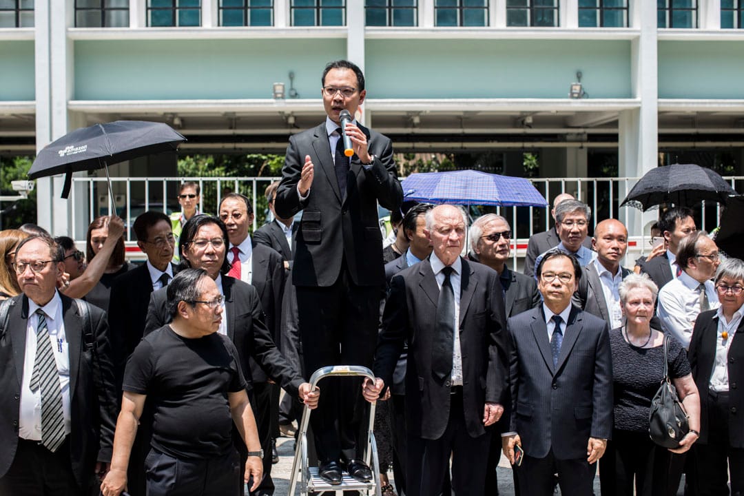 2019年8月7日,法律界發起黑衣遊行,主題為「不要政治檢控,要求成立獨立調查委員會」。