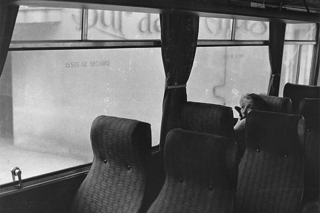 科西嘉长途车上孤独老妇人（1976-1980)。