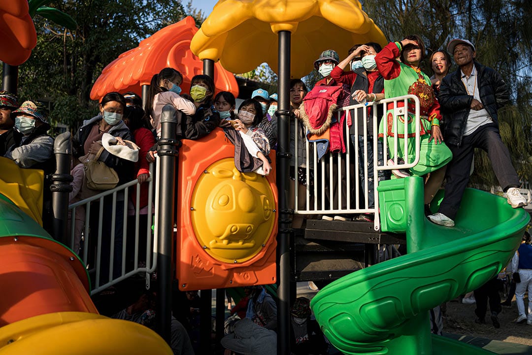 迎王儀式吸引周邊信眾參與,也吸引外地民眾前來觀看。