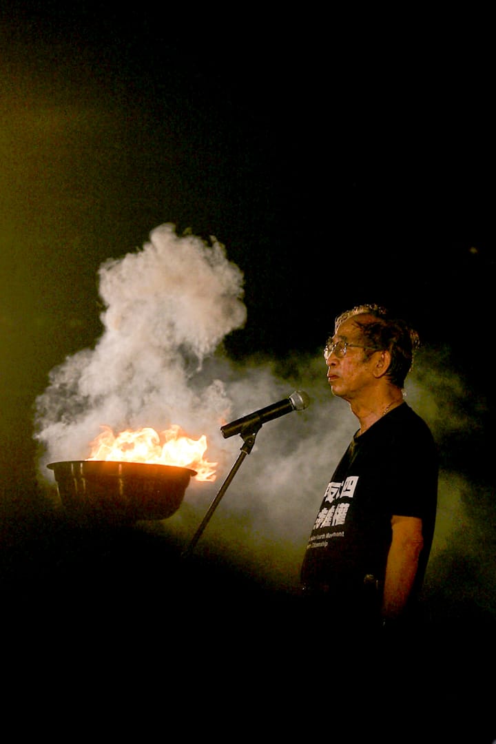 2006年6月4日,時任支聯會主席司徒華在維園燭光晚會上致悼辭。