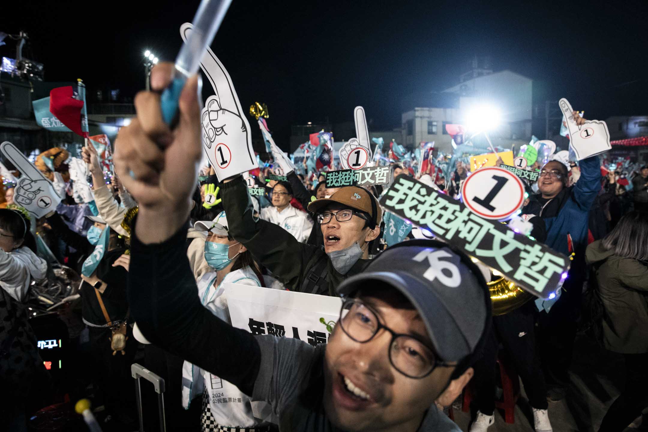 2024年1月6日,民眾黨總統候選人柯文哲台中造勢大會。攝:林振東/端傳媒