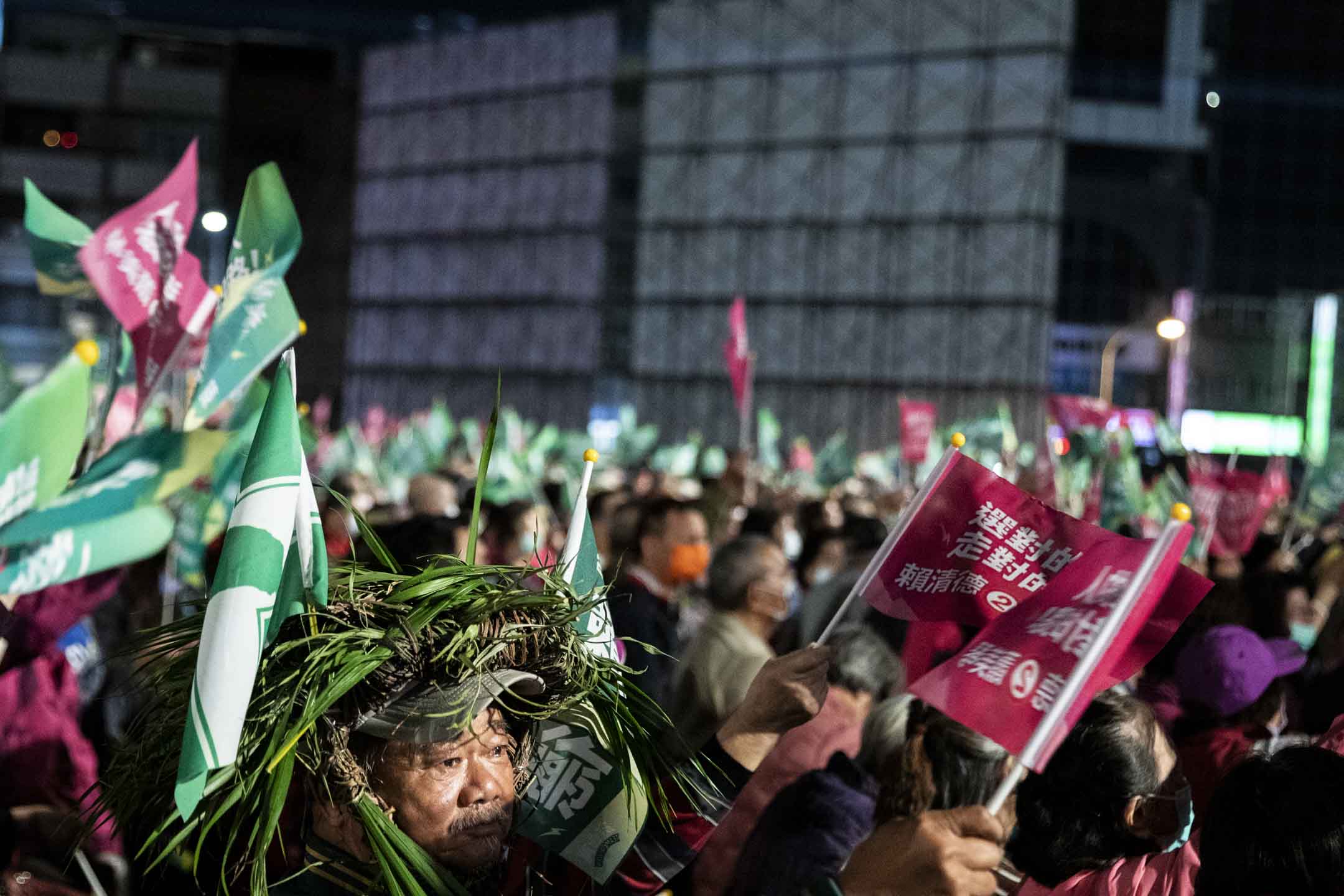 2024年1月7日,民進黨總統候選人賴清德高雄造勢大會。攝:林振東/端傳媒