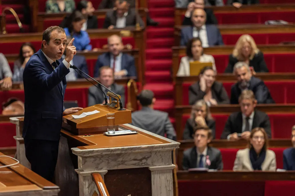 政治、财政双危的法国病，即使大选也难“破局”