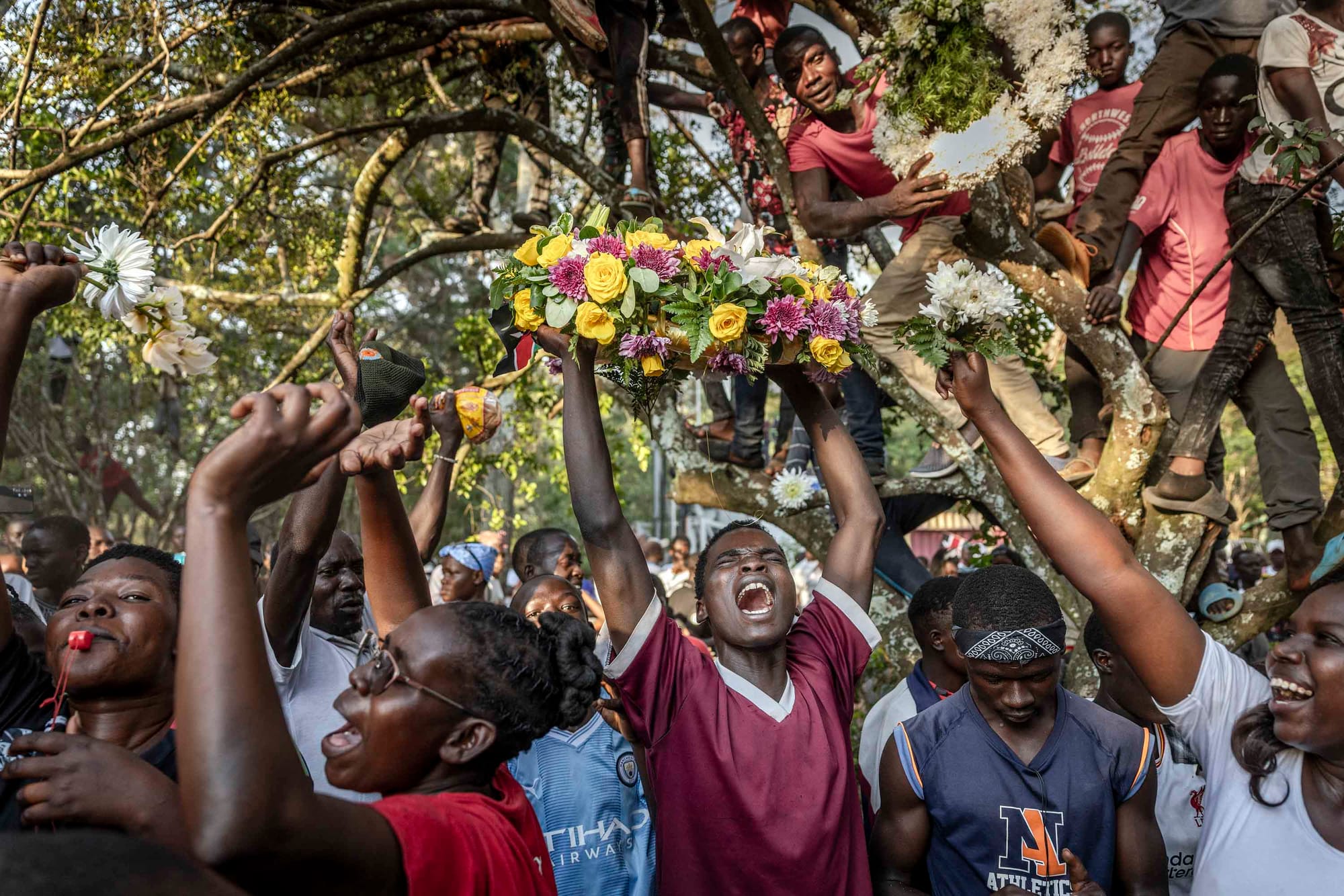 日報｜高市早苗成日本首位女首相；特朗普淡化台海衝突，並稱明年訪華