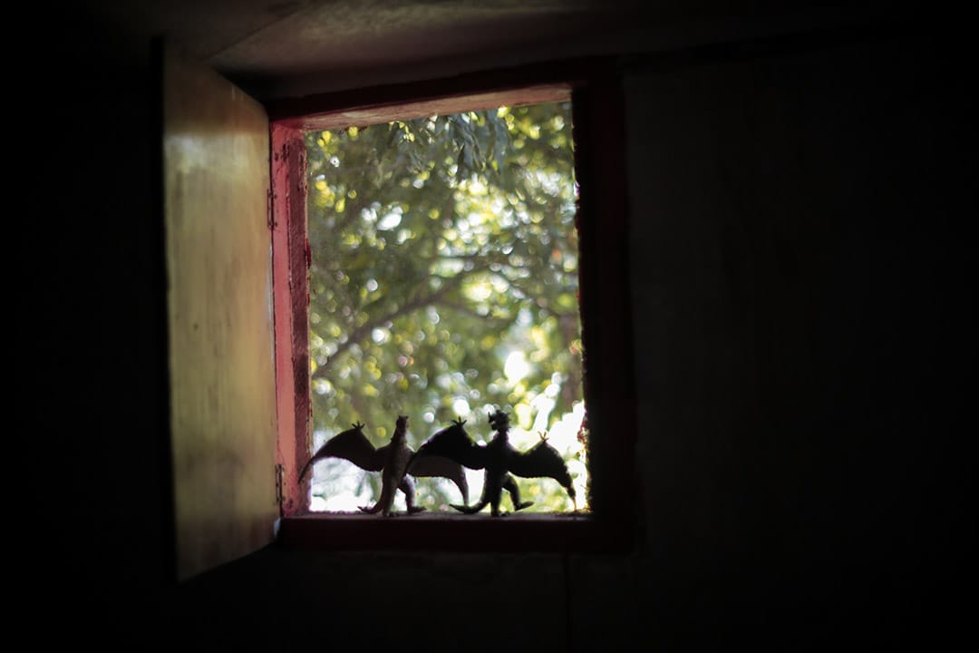 2013年，一位尋求庇護者家中的佈置。攝: Billy H.C. Kwok/ 端傳媒