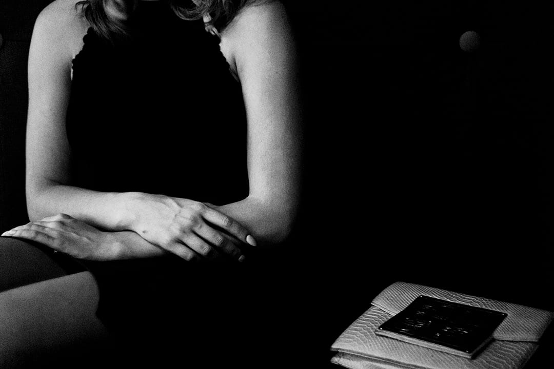 Chelsea是通过新兴的“包养”约会网页认识有钱人的SugarBaby之一。她25岁大学毕业后从蒙大拿州搬到拉斯维加斯来。通过同时这个网易认识和约会多个SugarDaddy,一年之内她赚到了25万美元。